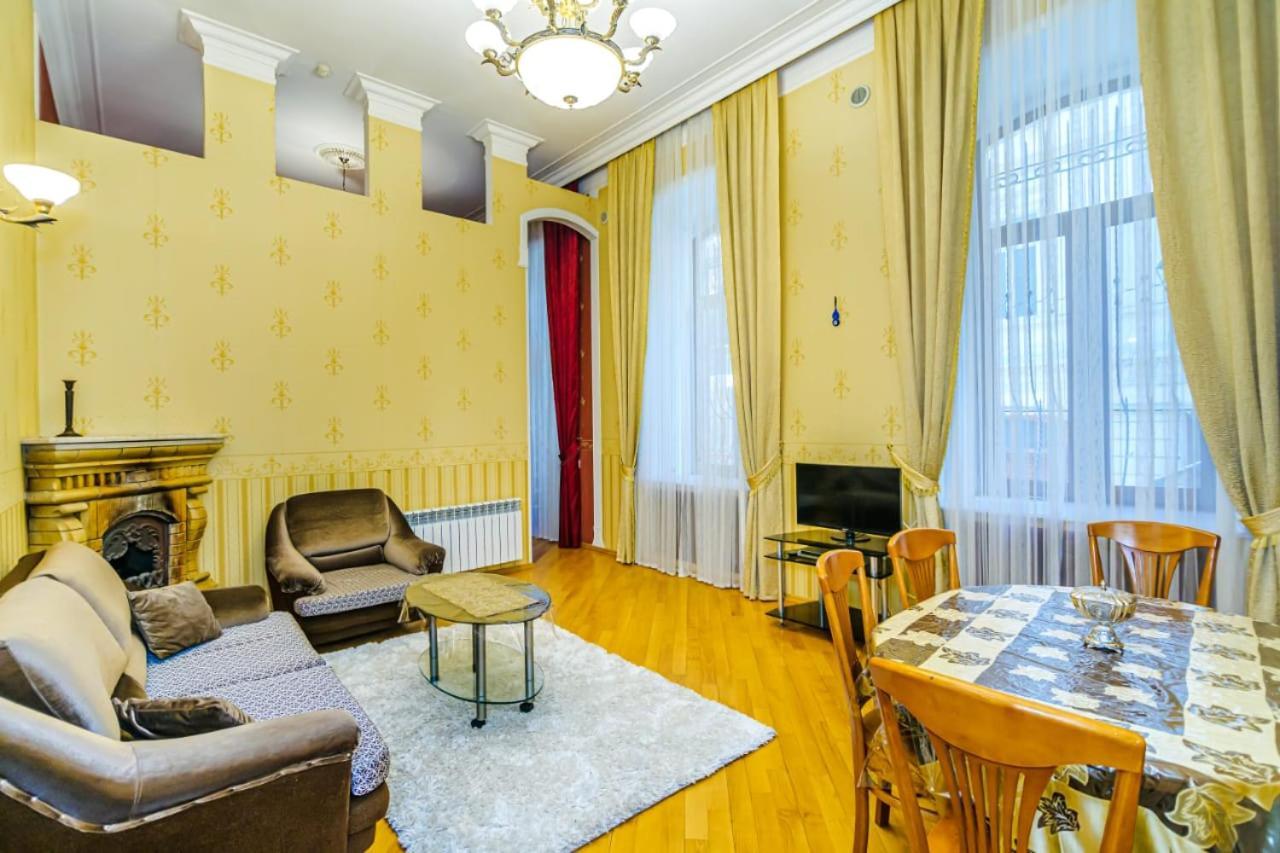 Targovu Centre 3 Room. Duplex Home. Baku Exteriör bild