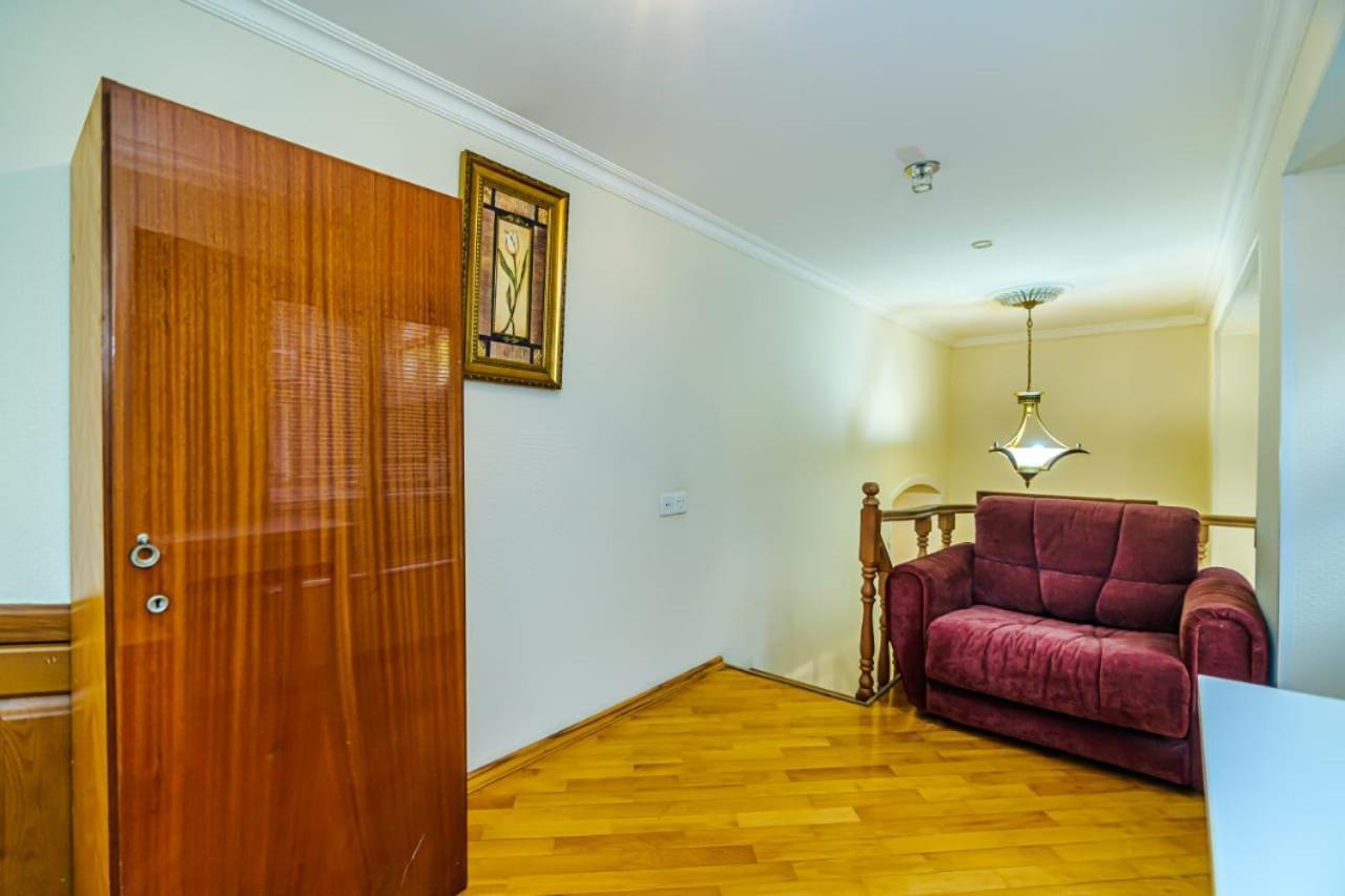 Targovu Centre 3 Room. Duplex Home. Baku Exteriör bild